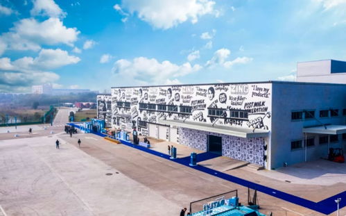 植物奶新應(yīng)用升級,oatly燕麥奶蓋帶來茶飲新突破